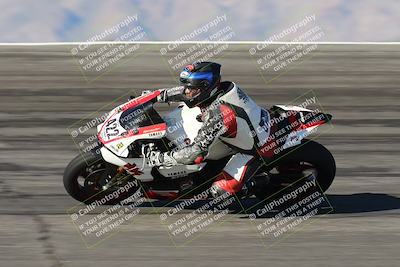 media/Jan-16-2026-CVMA Friday Practice (Fri) [[6f2bf47531]]/3-Racer 2/Session 2 Bowl Entry Pans/